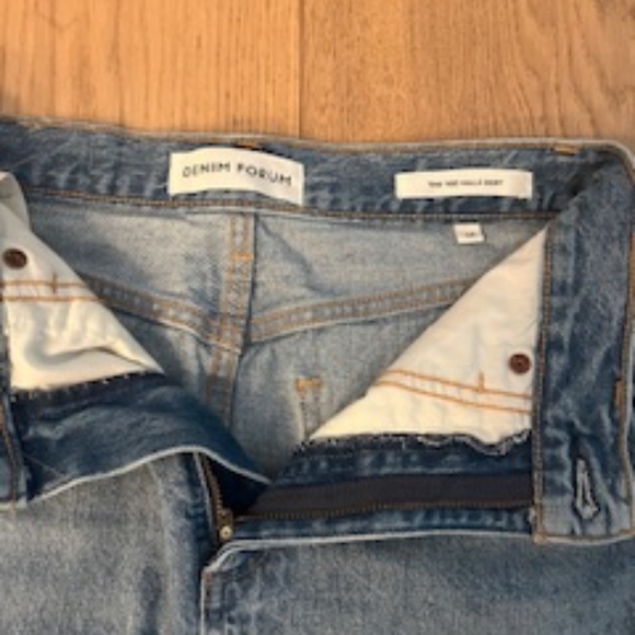 Denim Forum The 90's Halle Skirt Size 25 - Picture 3 of 3